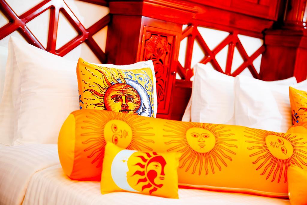 Hotel White House Anuradhapura Eksteriør bilde
